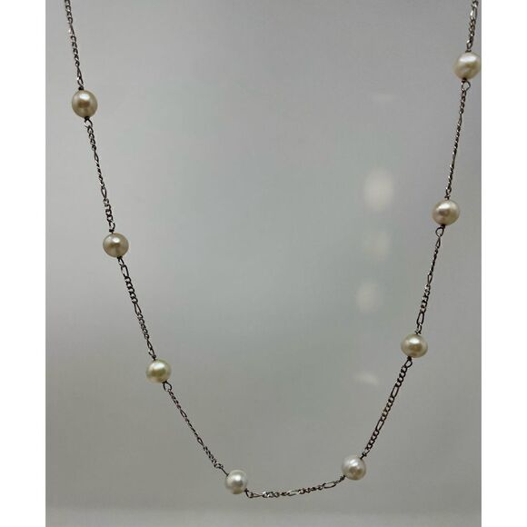 Vintage Sterling Silver Freshwater Pearl Dainty necklace 16” - Picture 5 of 5